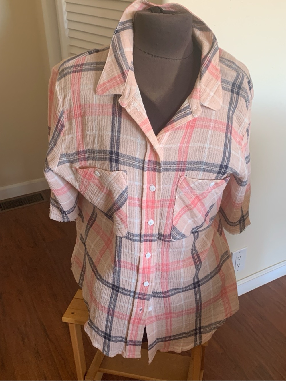 Light Pink and Navy Plaid XLG  Button-Up cotton shirt